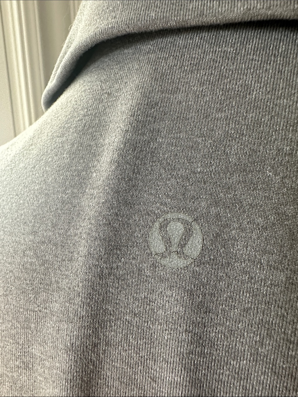 LULULEMON In Stride Women's Gray Full-Zip Athletic Jacket Sweatshirt Size 10 - Picture 6 of 8
